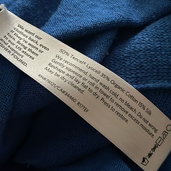 Eileen Fisher Blue Cardigan Tencil Lyocell Organic Cotton Silk Blend Size Medium - Picture 2 of 5